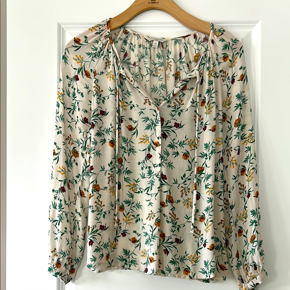 Lucky Brand Beige Floral Print Tie Front Blouse w Buttons, Long Sleeves XS - Picture 3 of 11